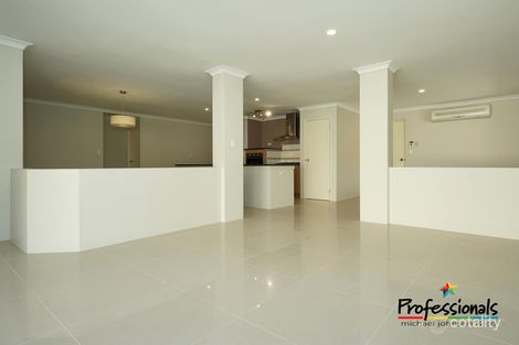 Property photo of 12 Sandringham Drive Darch WA 6065