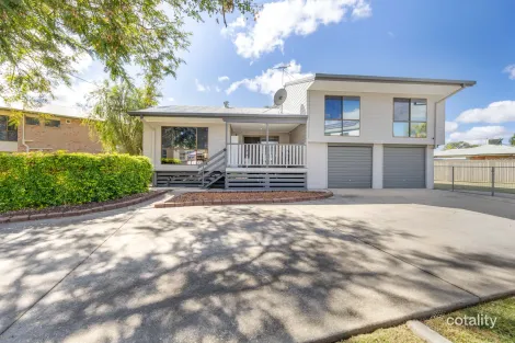 Property photo of 4 Julie Court Emerald QLD 4720