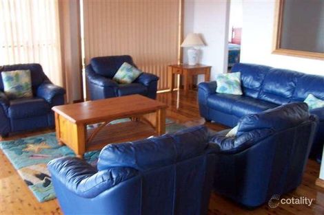 Property photo of 28 Marlin Drive South West Rocks NSW 2431