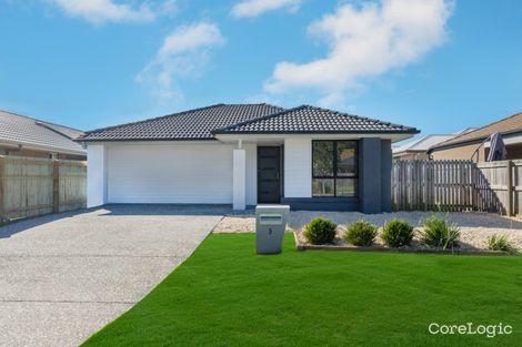 Property photo of 3 Snowden Crescent Willow Vale QLD 4209