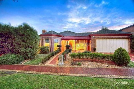 Property photo of 19 Grant Close Berwick VIC 3806