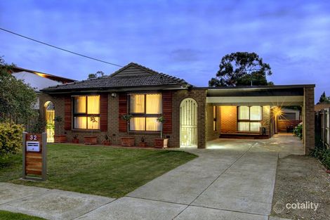 32 Hampton Pde, West Footscray, VIC 3012