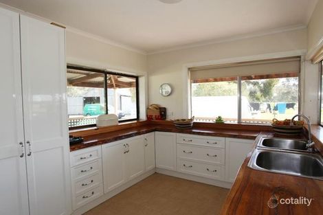 2085 Boorhaman Rd, Peechelba East, VIC 3678