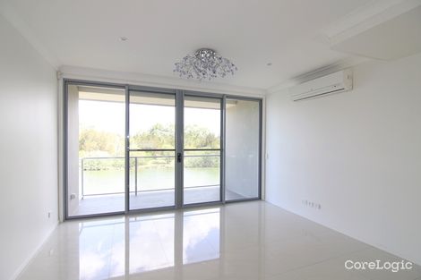 Property photo of 6/5036 Emerald Island Drive Carrara QLD 4211