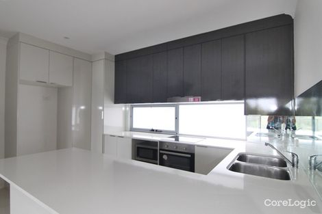 Property photo of 6/5036 Emerald Island Drive Carrara QLD 4211