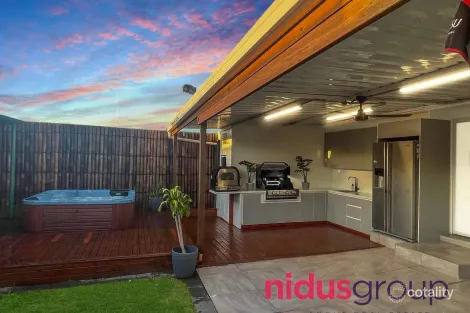 Property photo of 20 Willyama Street Dharruk NSW 2770