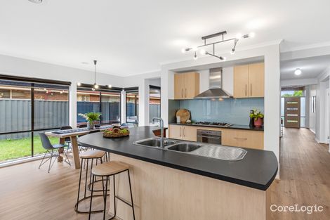 Property photo of 14 Scarvell Crescent Caroline Springs VIC 3023