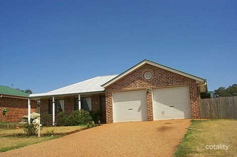 8 Osborne Ct, Kearneys Spring, QLD 4350