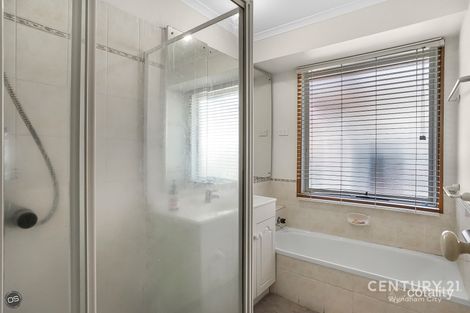 Property photo of 38 Swan Street Werribee VIC 3030