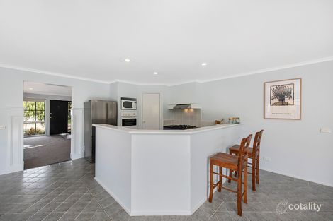 Property photo of 5 Torro Walk Sydenham VIC 3037