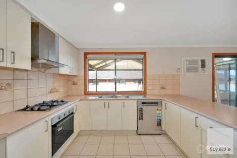 Property photo of 60 Pecks Road Sydenham VIC 3037