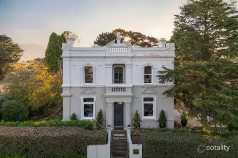 1A THROSBY ST, MOSS VALE, NSW 2577