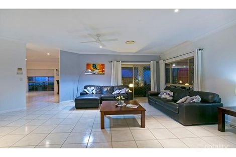 Property photo of 17 Bush Cherry Place Thornlands QLD 4164