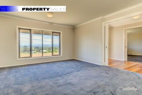 Property photo of 305 Mountain Glen Drive Trafalgar East VIC 3824