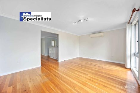 Property photo of 32 Parma Crescent St Helens Park NSW 2560