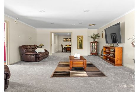 Property photo of 4 Bluegum Drive Badger Creek VIC 3777