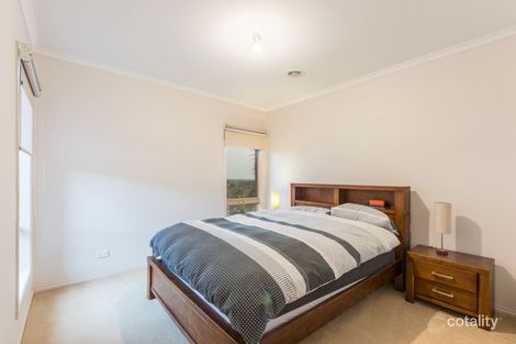 Property photo of 7 Johnsons Place Pakenham VIC 3810