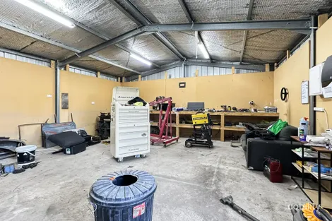 Property photo of 79 Park Road Maryborough VIC 3465