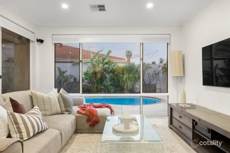 Property photo of 15 Pilgrim Place Currambine WA 6028