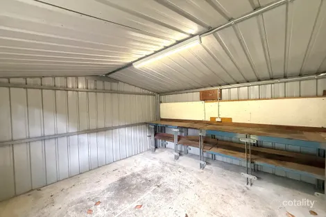 Property photo of 1 Floris Avenue Drouin VIC 3818