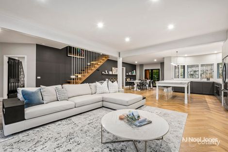 Property photo of 17 Patrick Court Mitcham VIC 3132