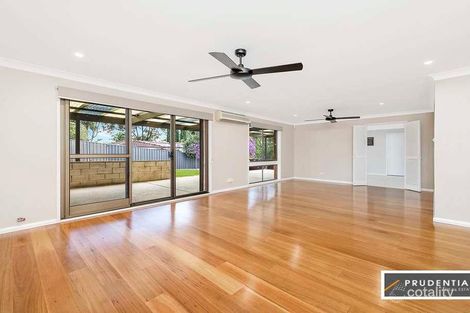 Property photo of 21 Tallowwood Crescent Bradbury NSW 2560