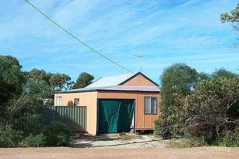 24 Barnett St, Hopetoun, WA 6348