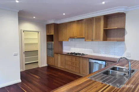Property photo of 2 Mulgutherie Way Gisborne VIC 3437