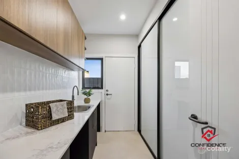 Property photo of 28 Pat Lovell Crescent Whitlam ACT 2615