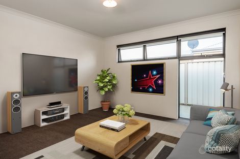 Property photo of 13 Ammolite Way Australind WA 6233