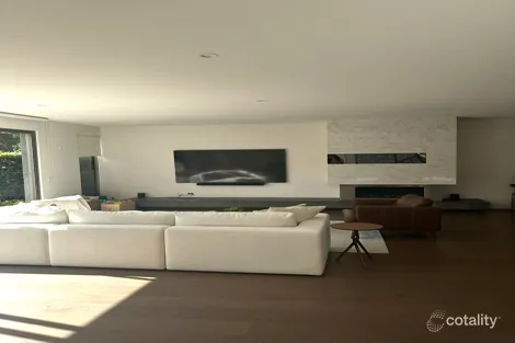 Property photo of 16 Cypress Way Kew VIC 3101