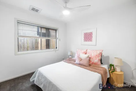 Property photo of 14 Monarma Walk Kealba VIC 3021