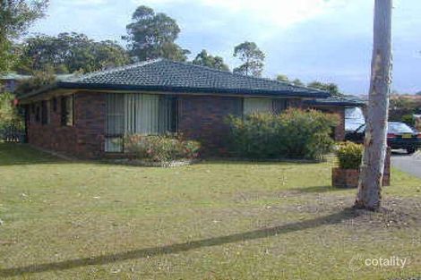 Property photo of 35 Bulgoon Crescent Ocean Shores NSW 2483
