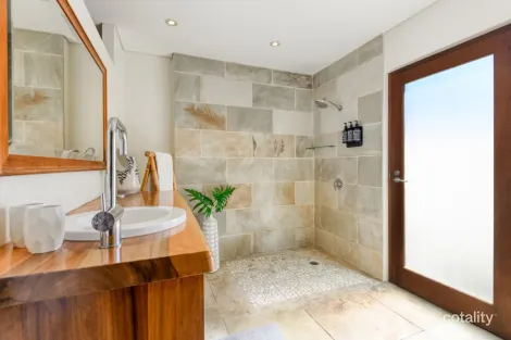 Property photo of 5 Talpa Close Palm Cove QLD 4879