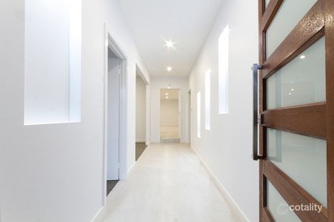 Property photo of 10 Fricker Place Casey ACT 2913