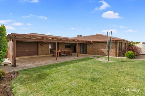 Property photo of 4 Berenwode Circuit Morphett Vale SA 5162