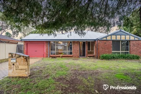99 WOODBRIDGE DR, COOLOONGUP, WA 6168