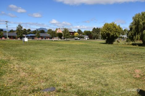 60 West Barrack St, Deloraine, TAS 7304