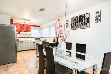 Property photo of 2 Childs Rise Endeavour Hills VIC 3802
