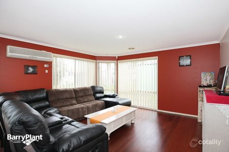 Property photo of 20 Woodlea Crescent Craigieburn VIC 3064