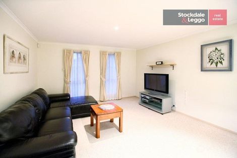 Property photo of 74 Alanbrae Terrace Attwood VIC 3049