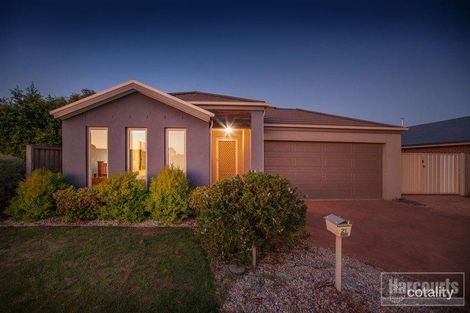 21 Syme Rd, Pakenham, VIC 3810