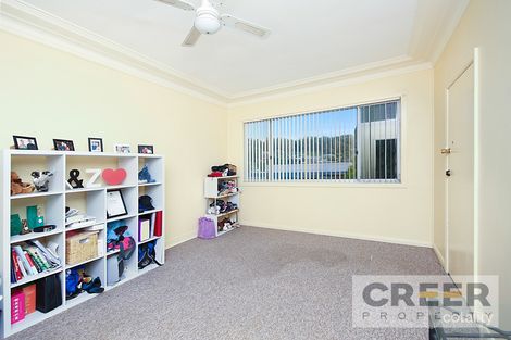 Property photo of 5 Dunkley Parade Mount Hutton NSW 2290