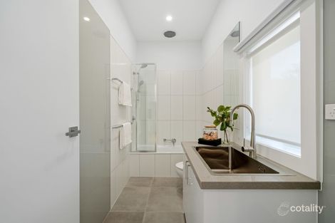 Property photo of 28A Braemar Street Essendon VIC 3040