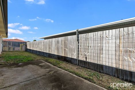 9 Pennant Dr, Point Vernon, QLD 4655