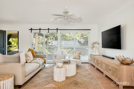 Property photo of 16 Donna Street Kenmore QLD 4069