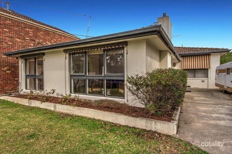 Property photo of 1 De Havilland Avenue Strathmore Heights VIC 3041