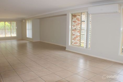 Property photo of 5 Coventina Crescent Springfield Lakes QLD 4300