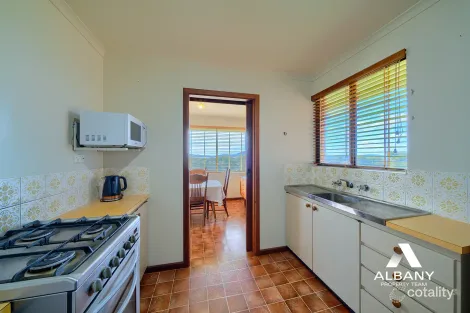 Property photo of 1 O'Connell Street Little Grove WA 6330