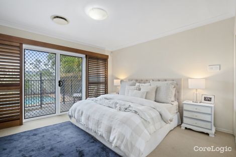 Property photo of 557 Oyster Cove Promenade Helensvale QLD 4212